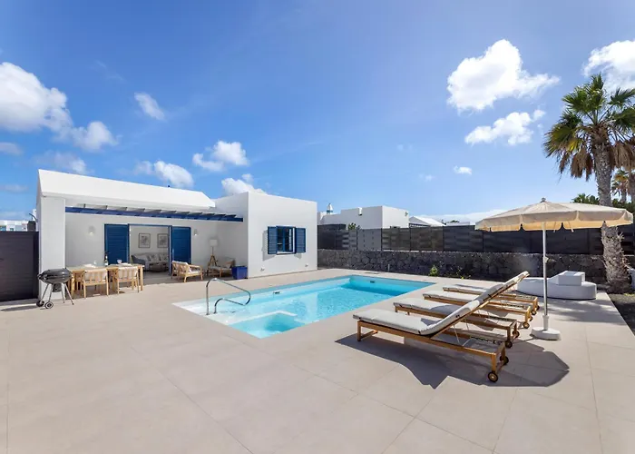 Volcan Villa Playa Blanca